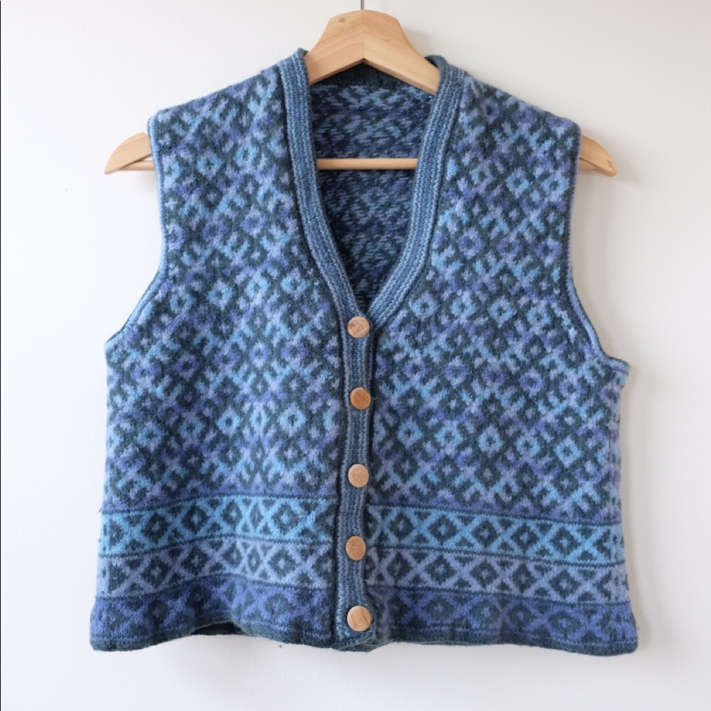Vintage Hand knit Wool Button down Vest